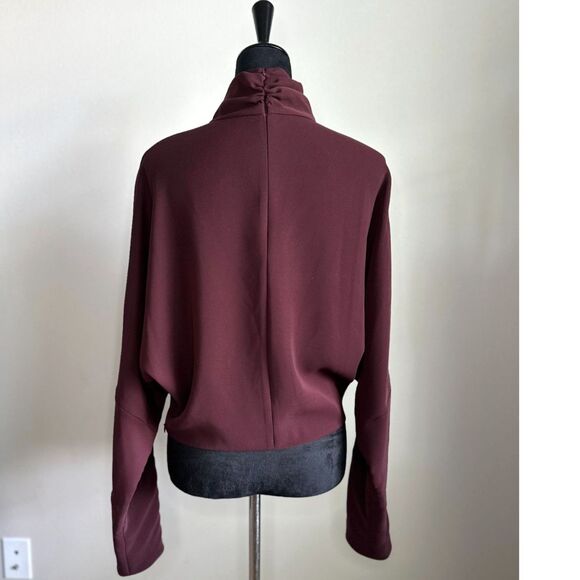 McQ Alexander McQueen Women's Crepe Oxblood Turtleneck Cropped Top Size 6 - Picture 4 of 14